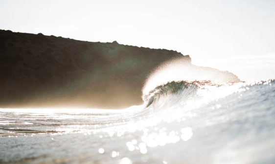 picture of perfect blue waves in Portugal