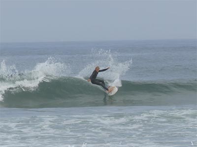 picture of taylor cutting back on a wave